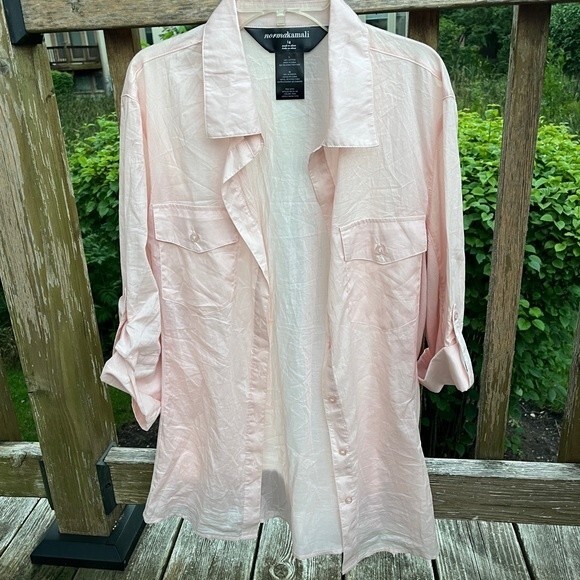 Norma Kamali Slim Fit Rolled Tabs Button Down Shirt in Pink M - Picture 6 of 8